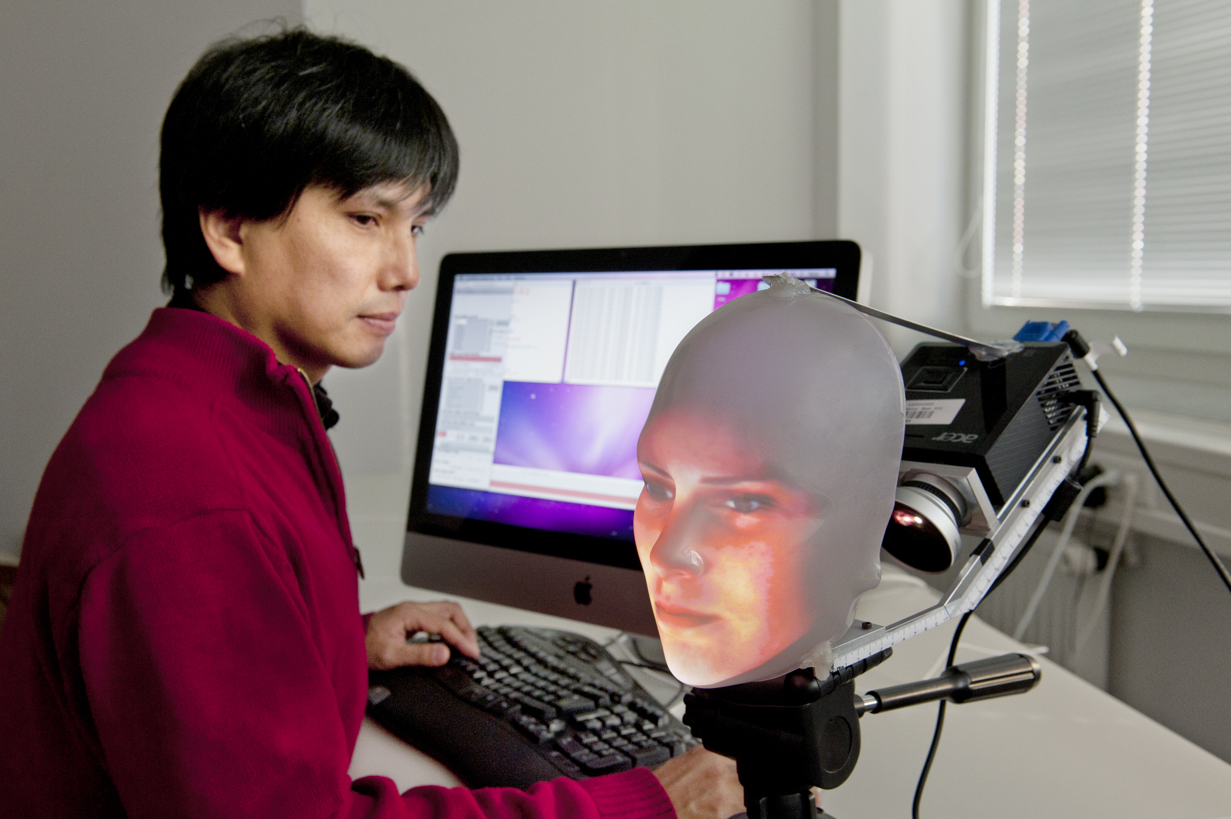 Говорящая голова как сделать. Компьютерное лицо. Человекоподобные роботы в Японии. Голова робота. Робот голова говорящая.